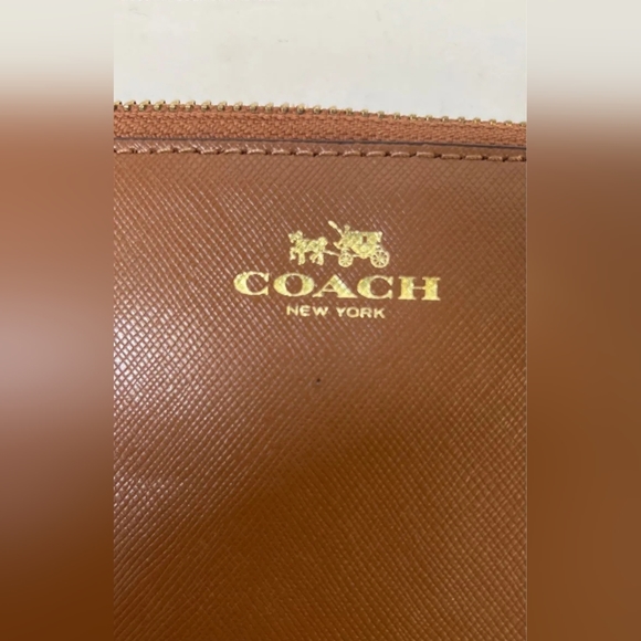 Coach Designer Brown Wristlet Wallet - Picture 7 of 7